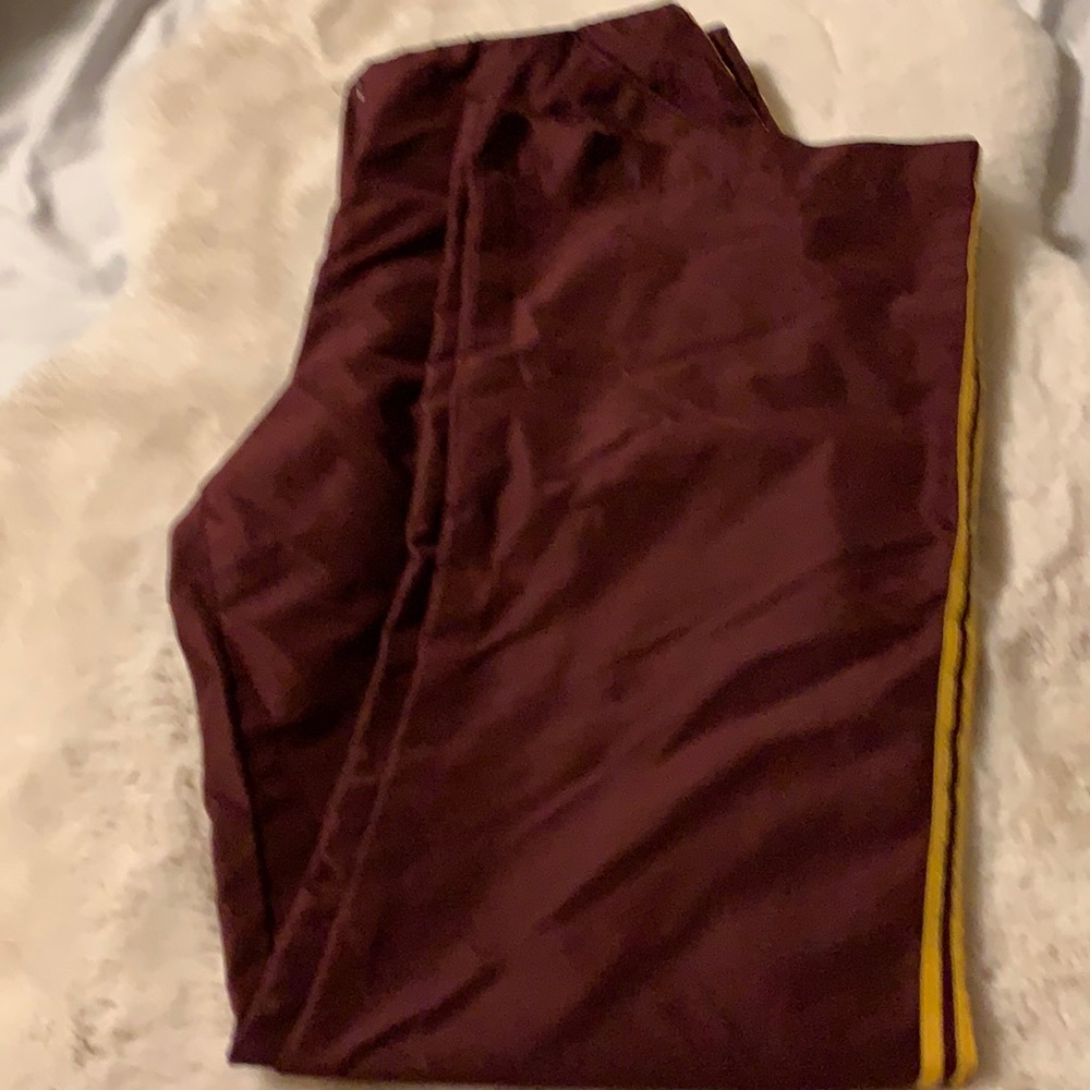 Boot cut leg pants